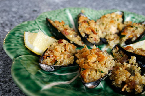breaded mussels